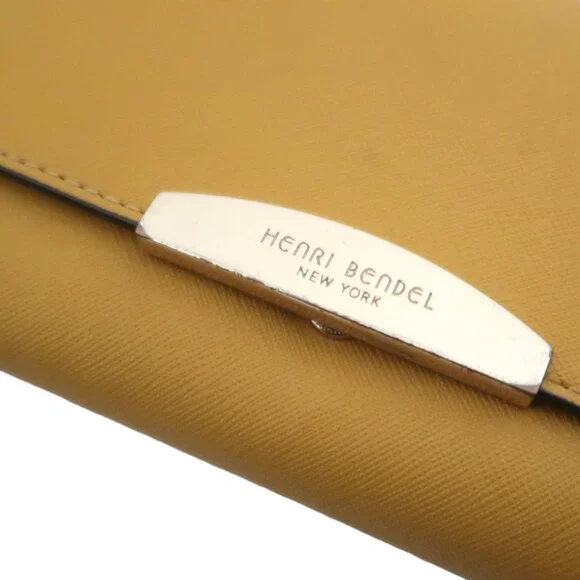 HENRI BENDEL Textured yellow leather clutch wallet - Picture 8 of 8